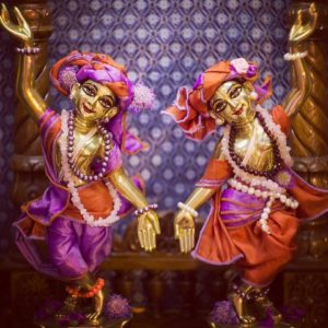 Gaura-Nitai-Hand-Up-and-Down